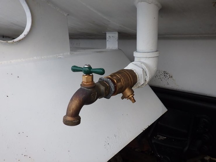 1999-ford-sterling-s/a-water-truck-image-20