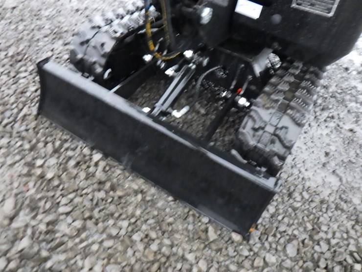 2025-vicsec-15p-hydraulic-excavator-image-9