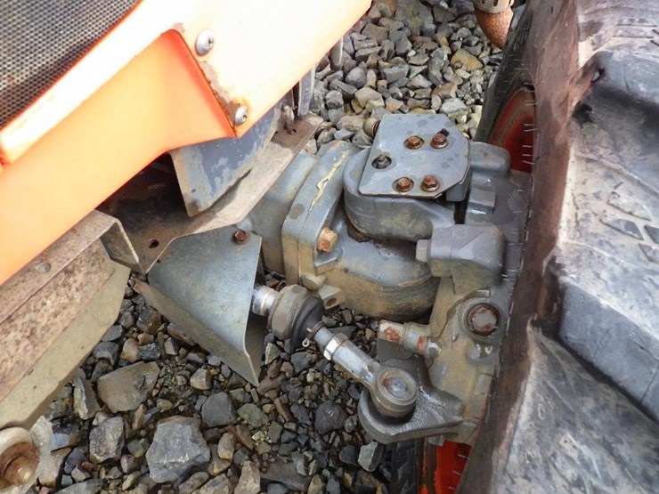 kubota-m8540-image-19