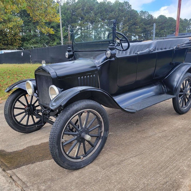 FORD MODEL T