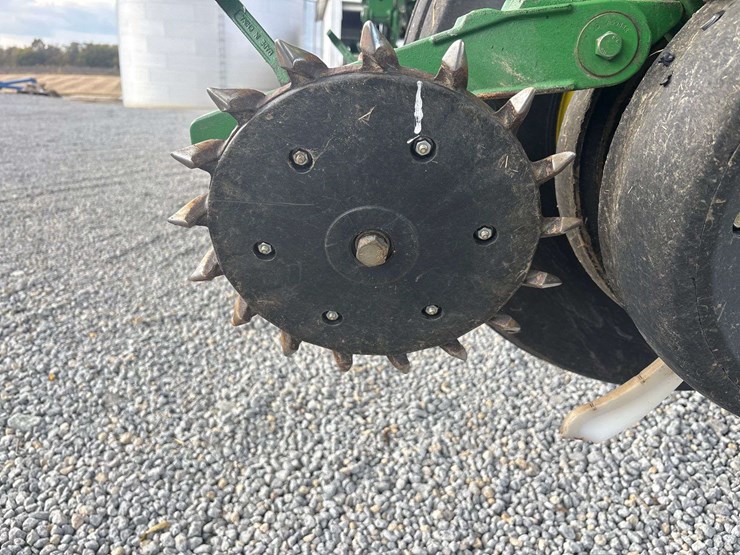 john-deere-1790-image-7