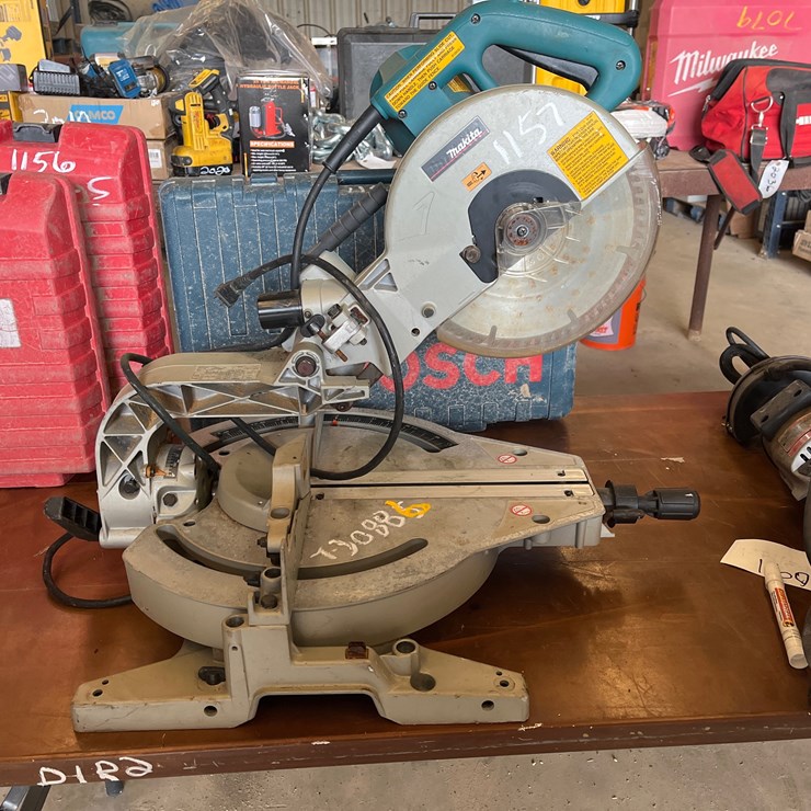 #1157 • MAKITA CHOP SAW