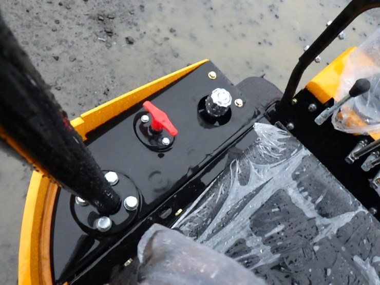 2025-vicsec-13-y-hydraulic-excavator-image-24