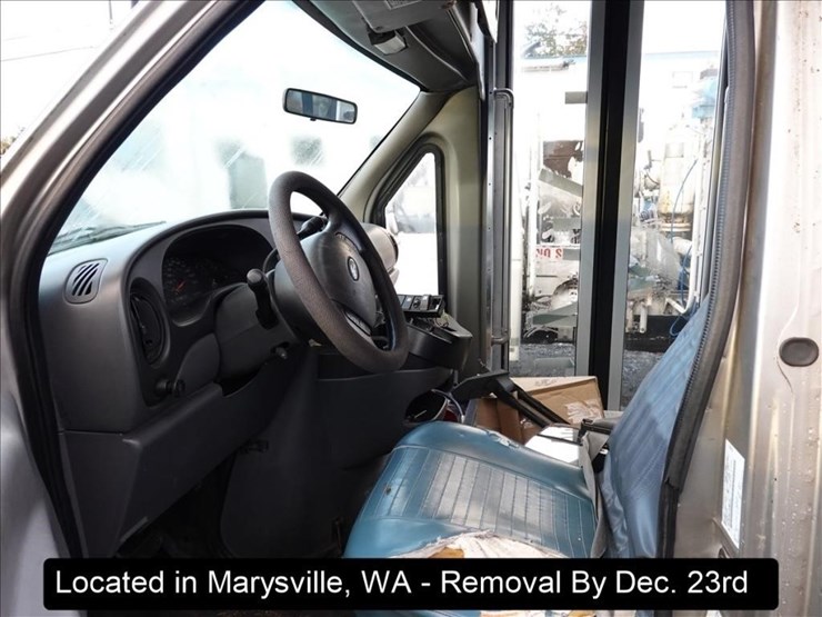 2007-ford-e350-image-7