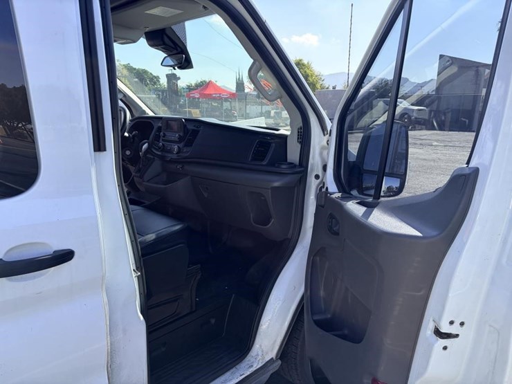 ford-transit-image-9