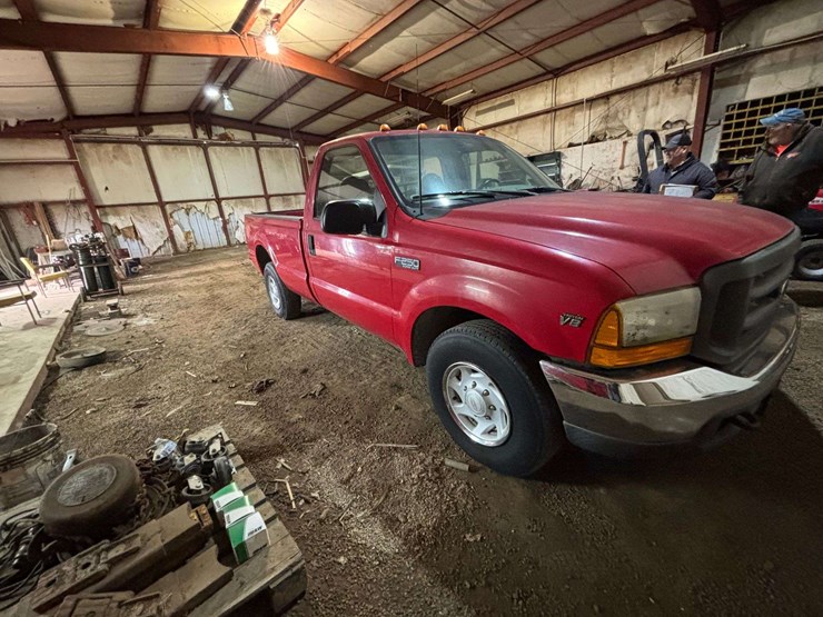 2001-ford-f250-image-1