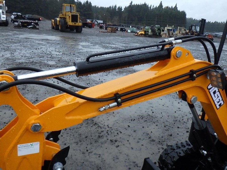 2025-vicsec-15-y-hydraulic-excavator-image-7