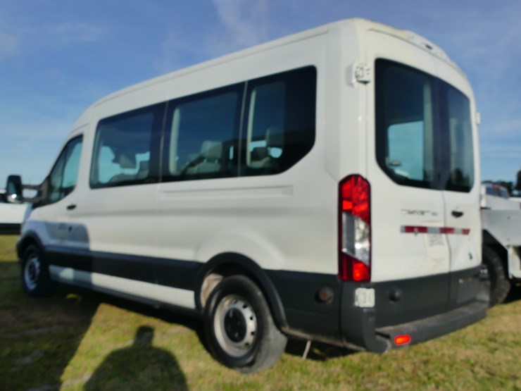 2018-ford-transit-image-4