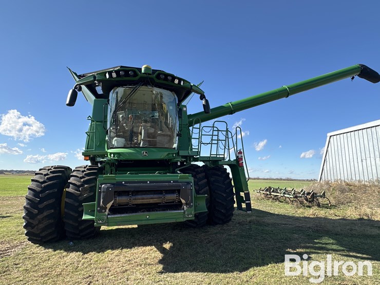 john-deere-s780-image-2