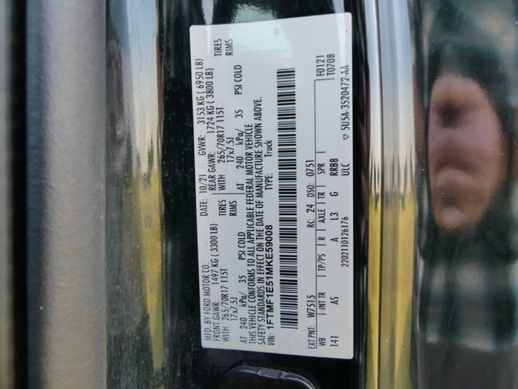 2021-ford-f150-xl-image-13