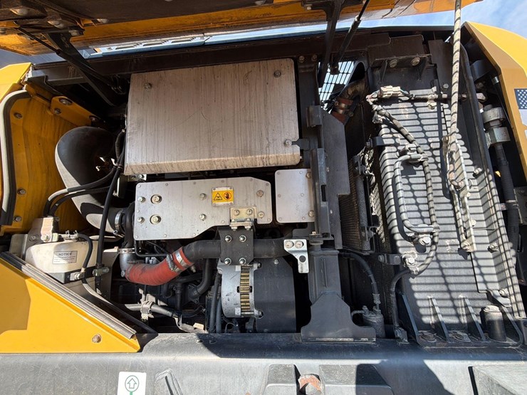 2020-komatsu-wa320-8-image-6