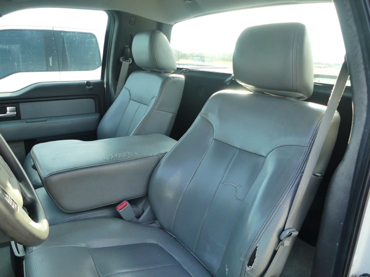 2013-ford-f150-xl-image-8