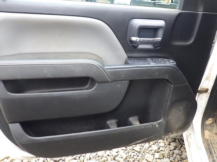 chevrolet-3500-image-21