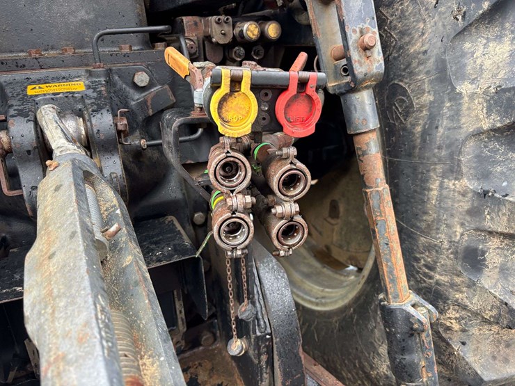 1977-white-2-155-image-8