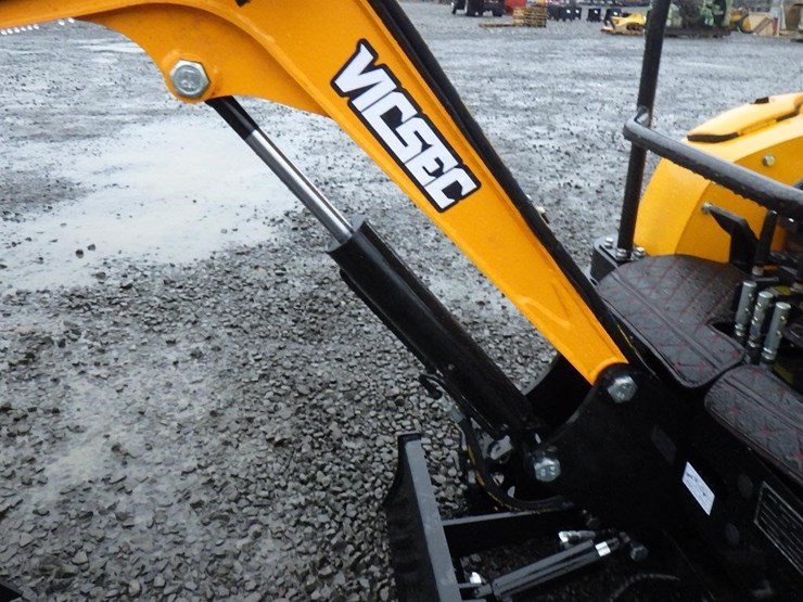 2025-vicsec-15p-hydraulic-excavator-image-8