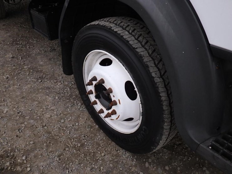 2007-ford-lcf-image-15