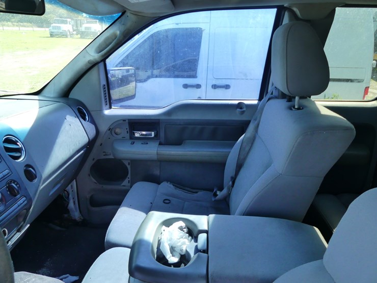 2004-ford-f150-xlt-image-10