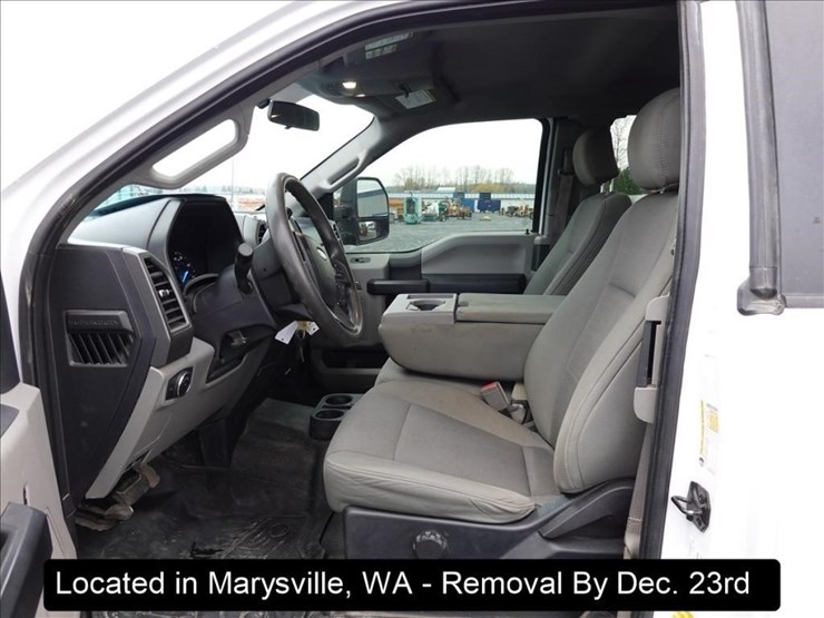 2018-ford-f250-xl-image-4