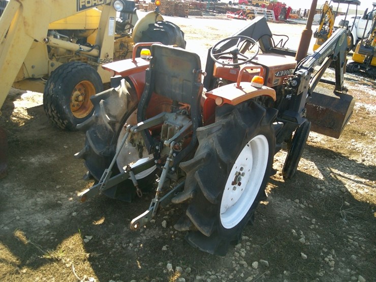 yanmar-2200-farm-tractor--not-running-image-2