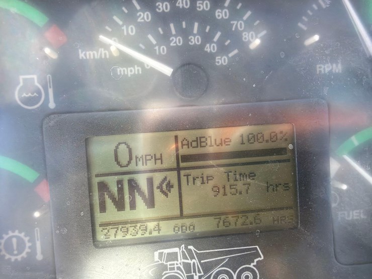 2016-bell-b50d-image-16