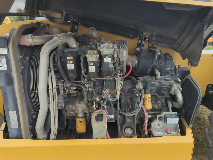 caterpillar-tl1255-image-9