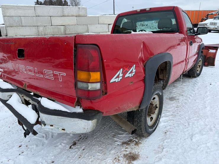 2003-chevrolet-2500-image-31