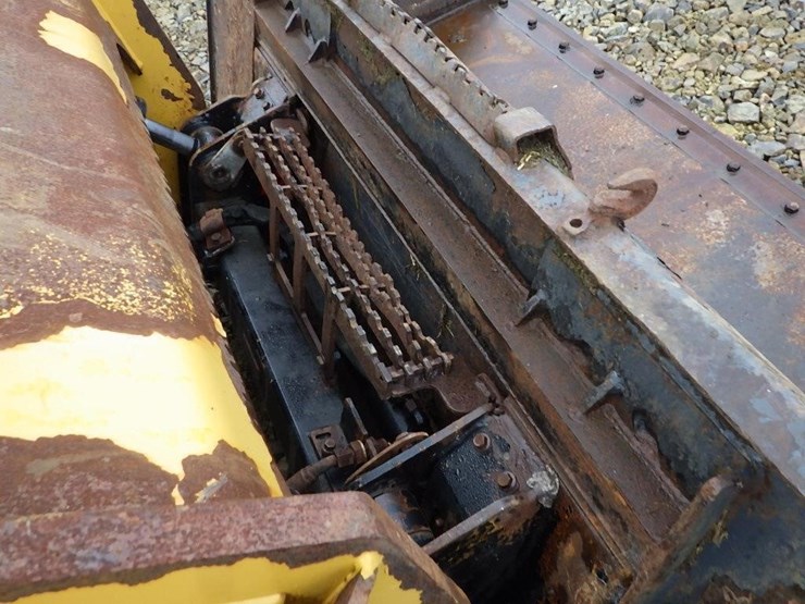 caterpillar-262d3-image-10