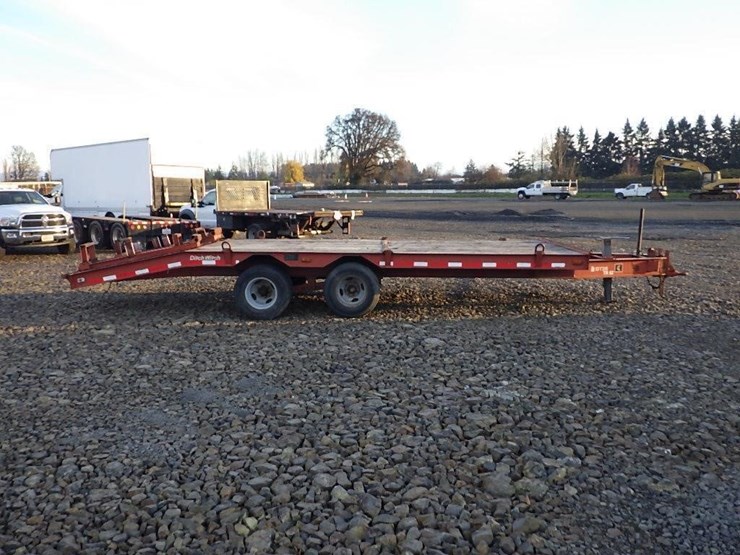 charles-machine-works-23'-t/a-dove-tail-trailer-image-3