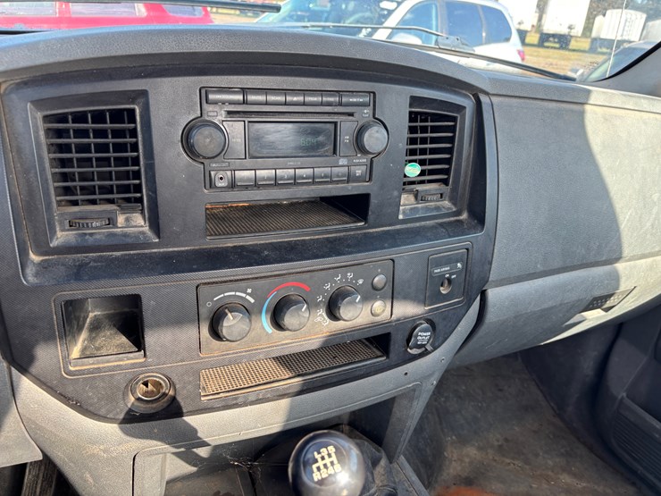 2007-dodge-ram-2500-image-12