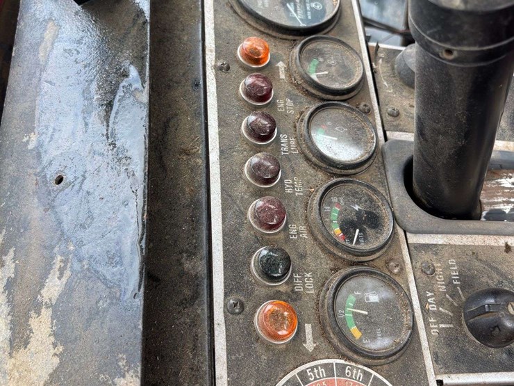 1977-white-2-155-image-20