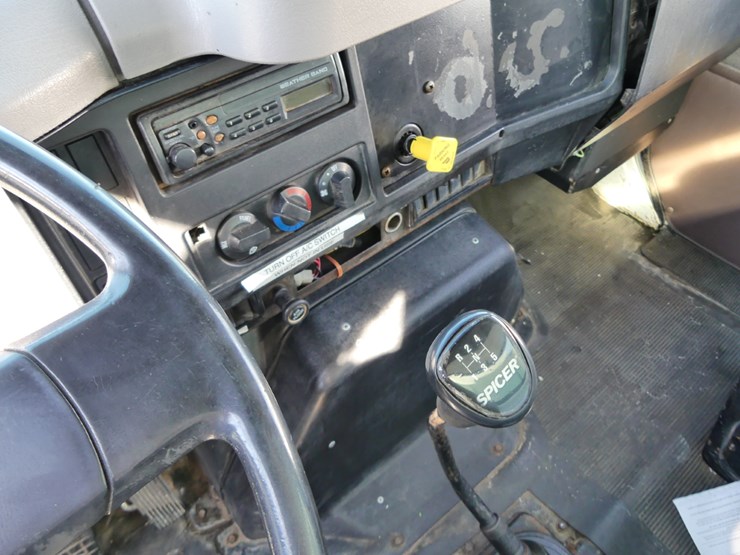 international-4800-image-15