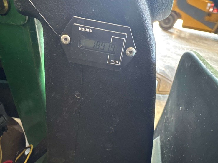 john-deere-1445-image-8