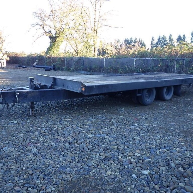 25' T/A Equipment Trailer