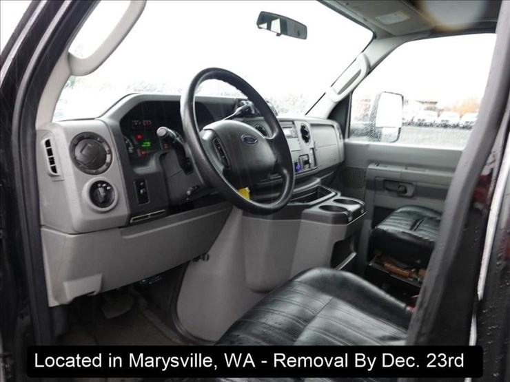 2014-ford-e550-image-7