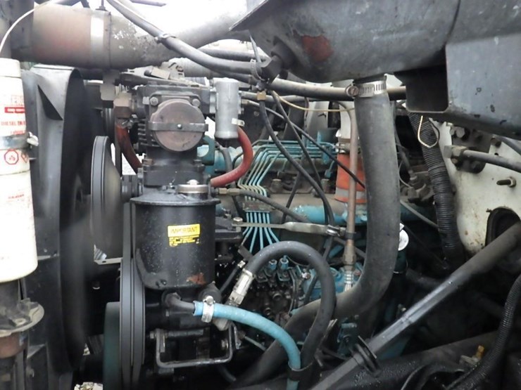 1987-international-1954-17'-s/a-flatbed-truck-image-13