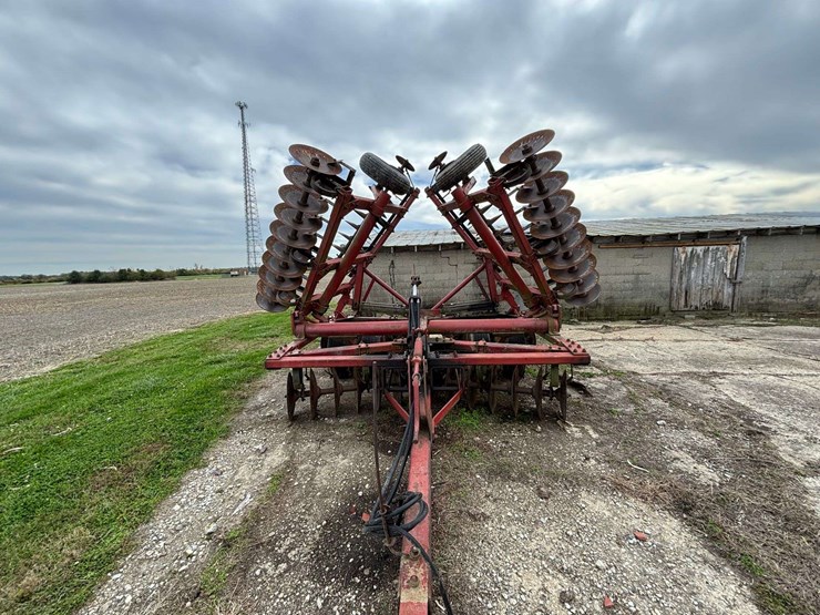 white-25ft-disk-image-2