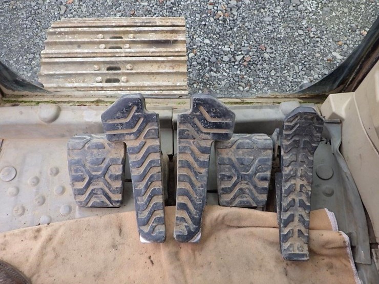 caterpillar-320c-image-32