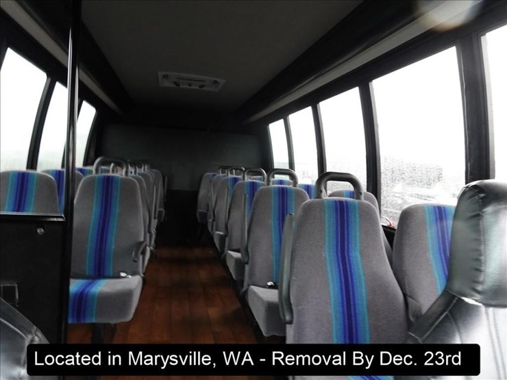 2014-ford-e550-image-5