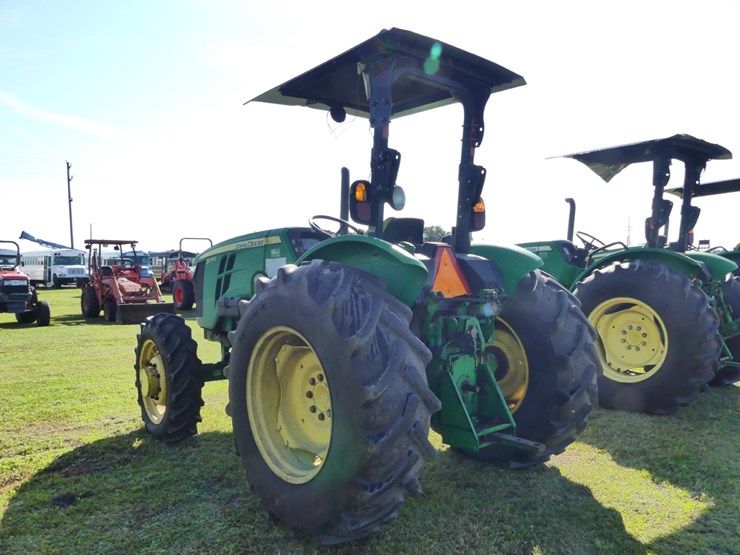 john-deere-5075e-image-3