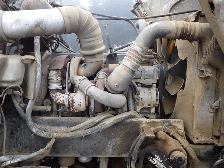 peterbilt-357-image-24