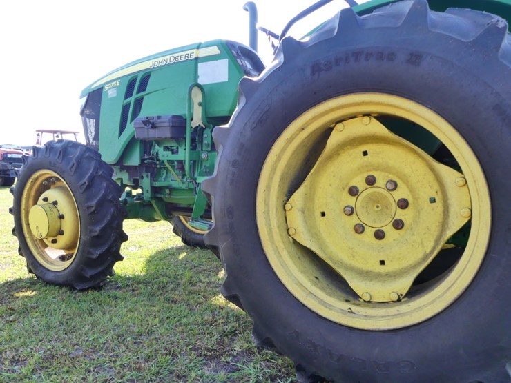 john-deere-5075e-image-9