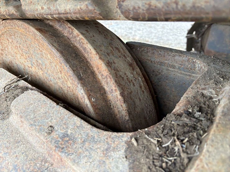 caterpillar-325cl-image-10