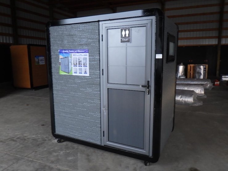portable-toilet-w/-shower-image-1