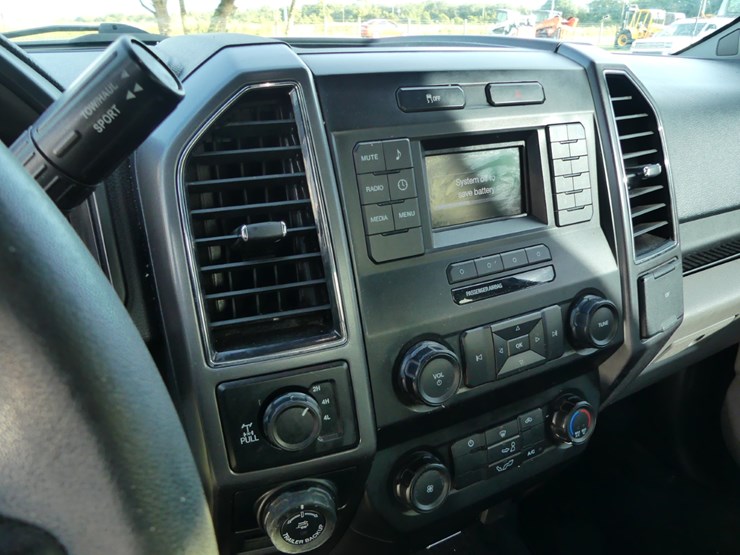 ford-f150-xlt-image-13