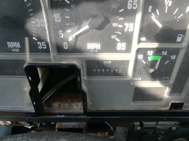 international-4800-image-17