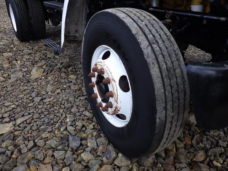 1999-ford-sterling-s/a-water-truck-image-28