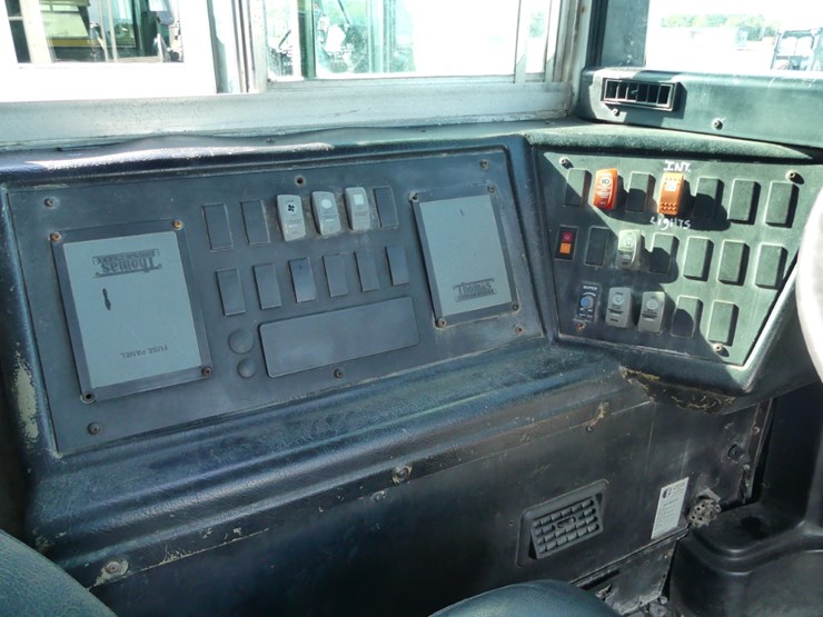 1999-international-3800-image-11