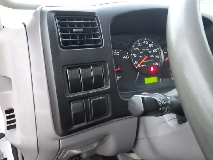 2007-ford-lcf-image-24