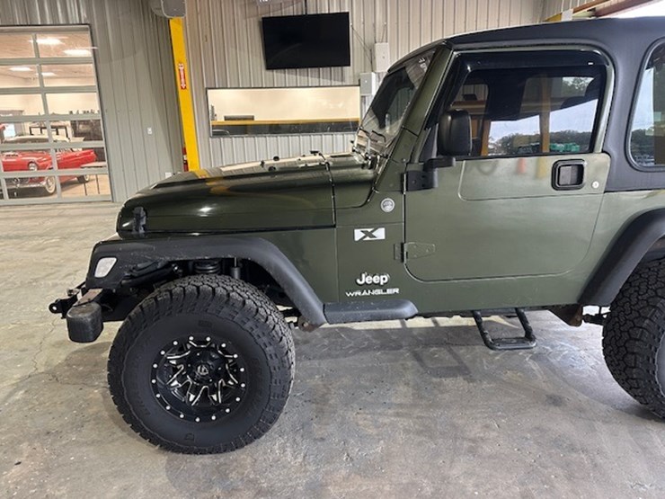 jeep-wrangler-image-12
