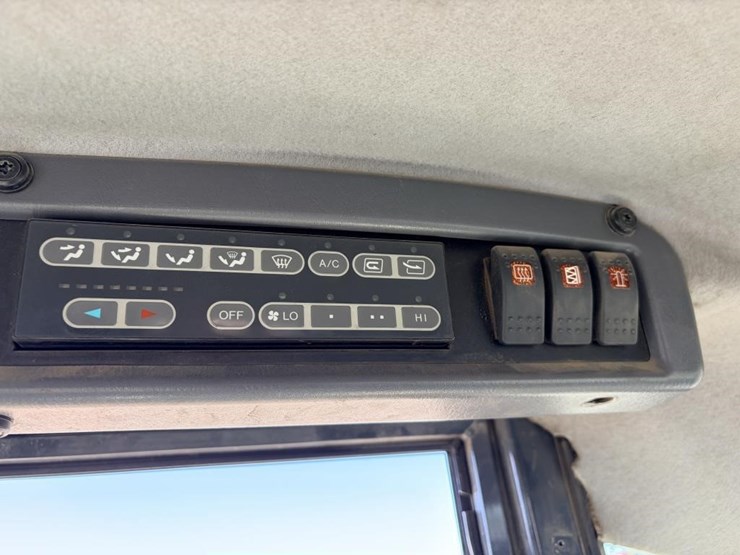 komatsu-wa200pt-image-20